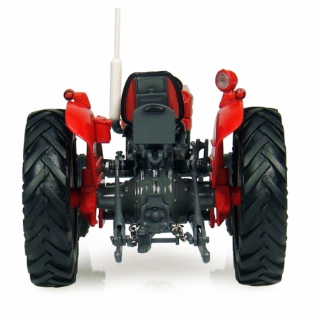 Universal Hobbies 1:32 Scale Massey Ferguson 135 - 1965 - without cabin Tractor Diecast Replica UH2785