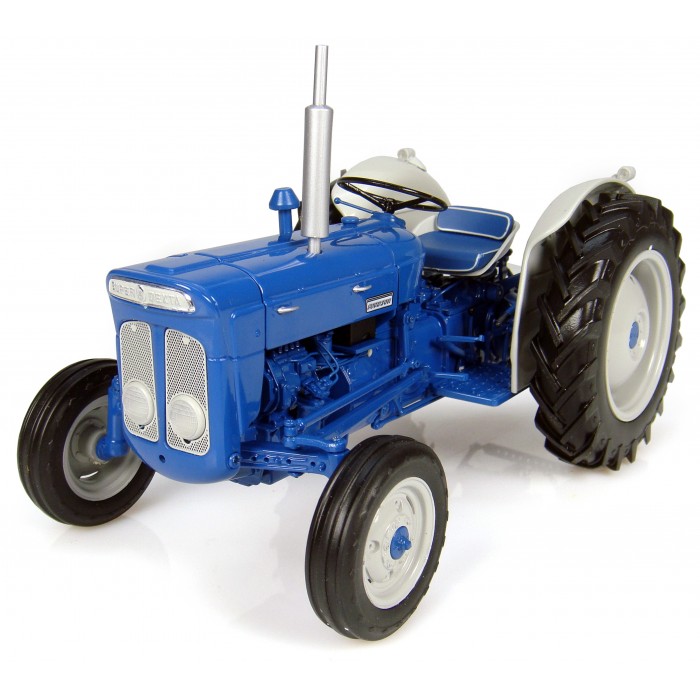 Universal Hobbies 1/16 Scale Fordson Super Dexta New Performance Tractor Diecast Replica UH2900