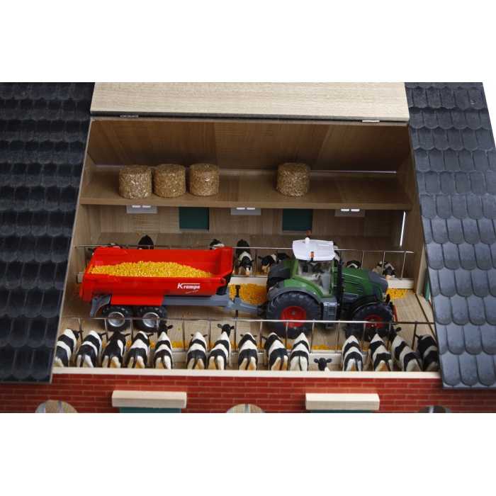 Kids Globe 1:32 Scale Wooden Farmhouse Toy with Farm Building KG610111